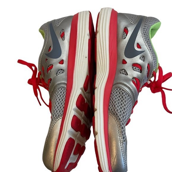 Nike Women’s Dual Fusion Running Sneaker Shoe SZ 7.5 USA  Gray Lime Salmon - Picture 8 of 10